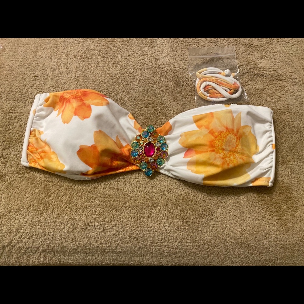 Victoria’s Secret Swimsuit top